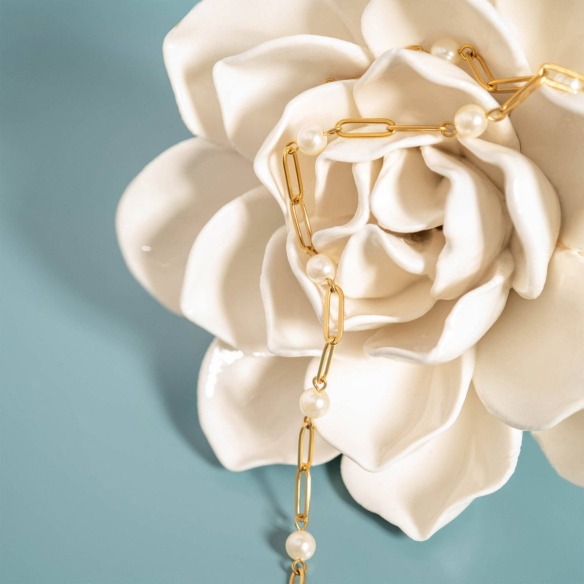 18K Gold PVD Steel Station Pearl Paperclip Chain Bracelet - Ember Boutique