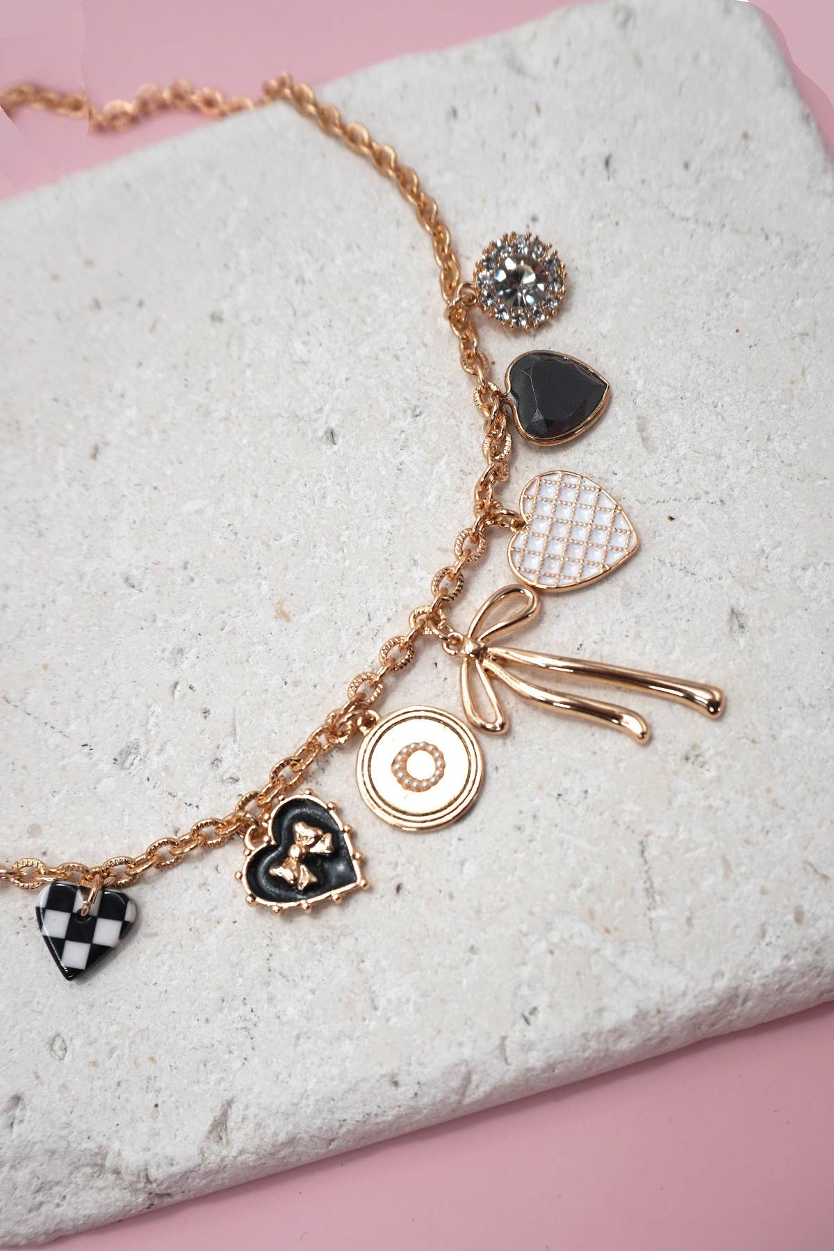 CHARM NECKLACE-BOW CHECKER HEART RHINESTONE | 80N91422 - Ember Boutique