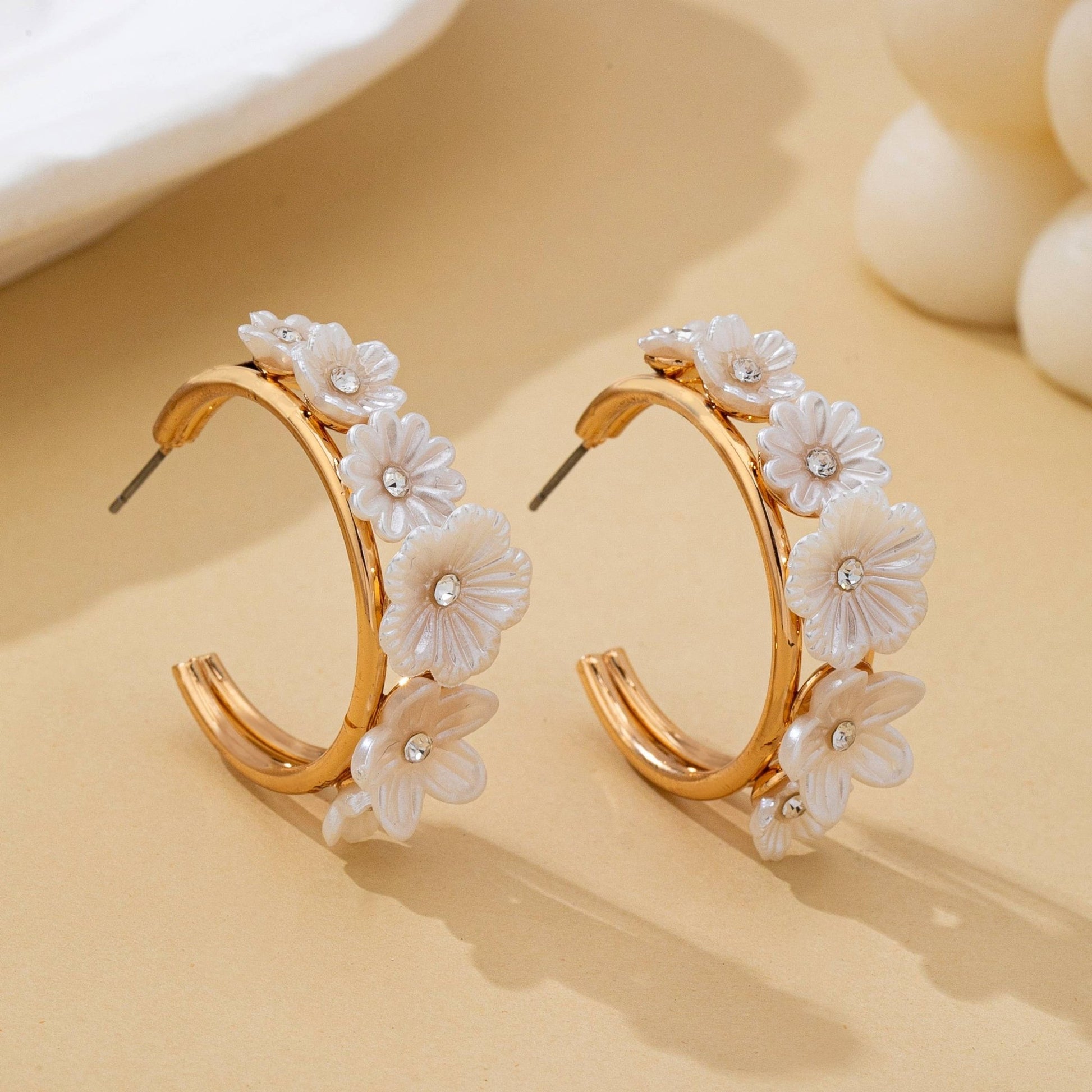 Mother of Pearl Floral Hoop Earrings | 80E62403 - Ember Boutique