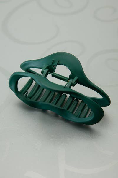 ODD OVAL SHAPE MATT LARGE HAIR CLAW CLIPS | 40H547 - Ember Boutique