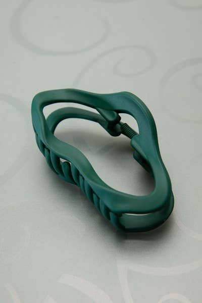 ODD OVAL SHAPE MATT LARGE HAIR CLAW CLIPS | 40H547 - Ember Boutique