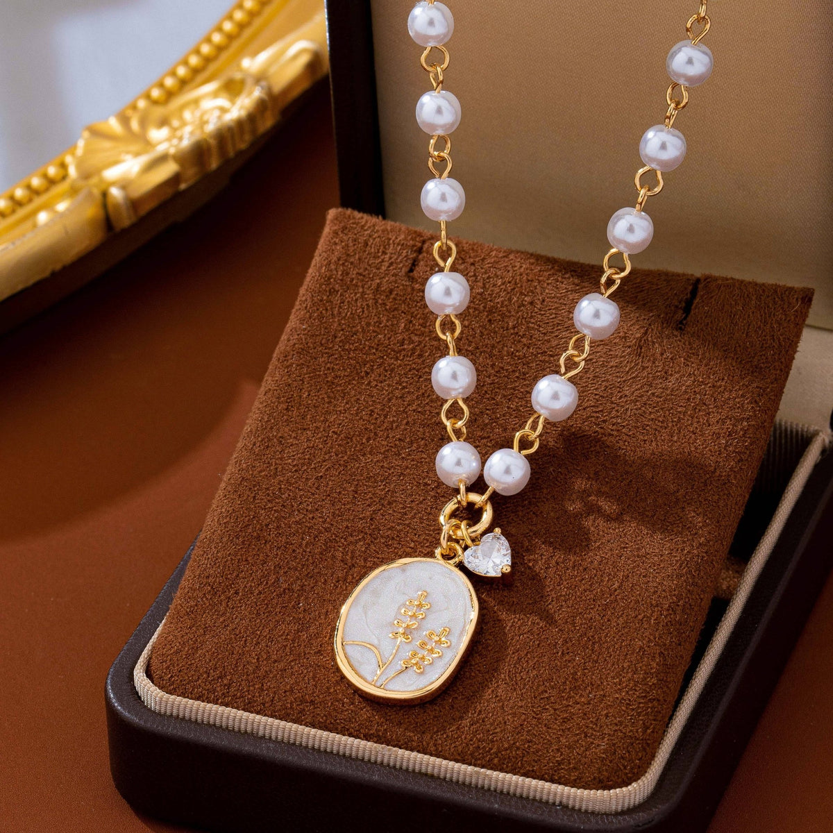 Pearl Chain Floral Oval Enamel Pendant Necklace | 80N93786 - Ember Boutique
