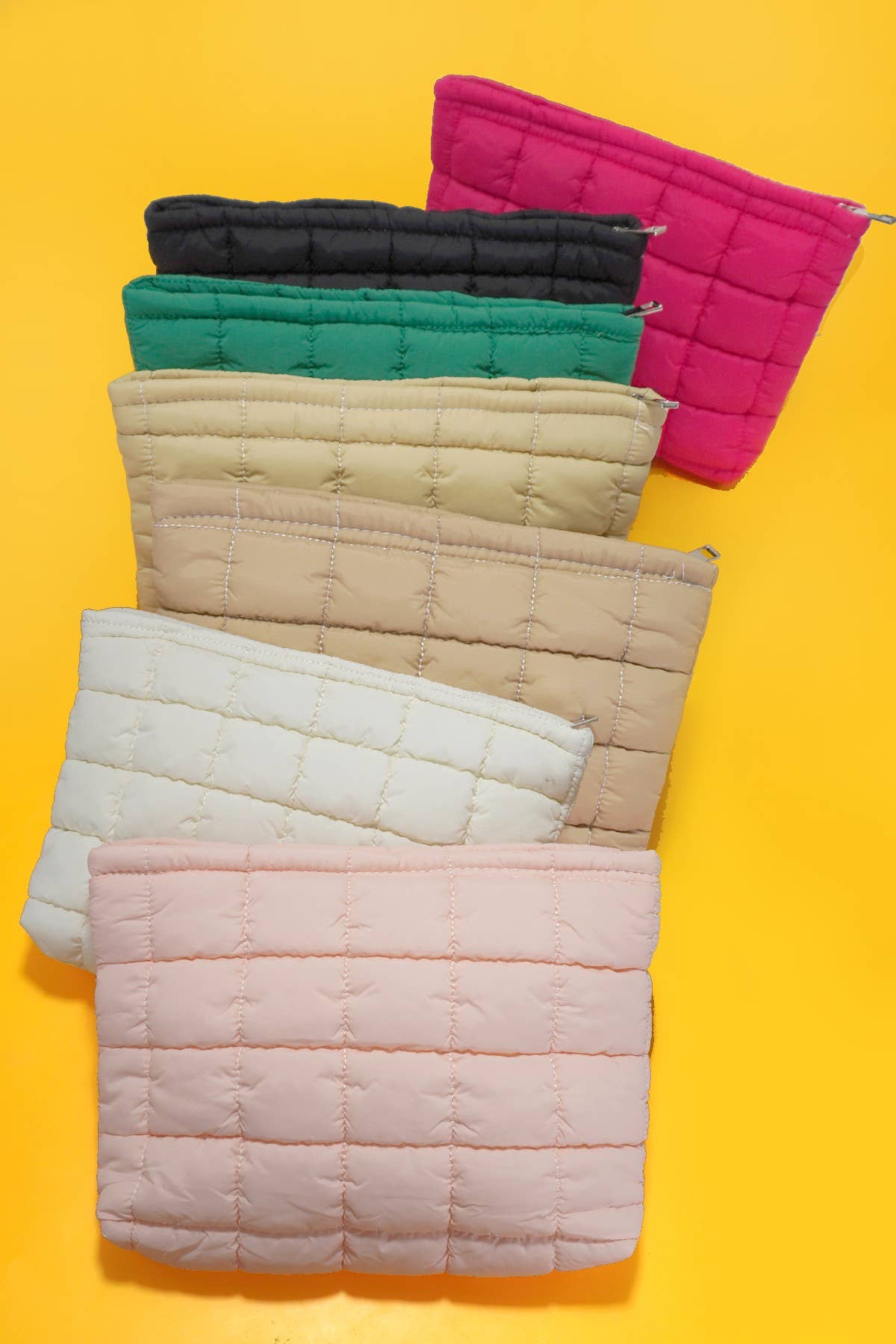 QUILTED PUFFY COSMETIC MAKEUP POUCH CLUTCH BAG | 40P538 - Ember Boutique