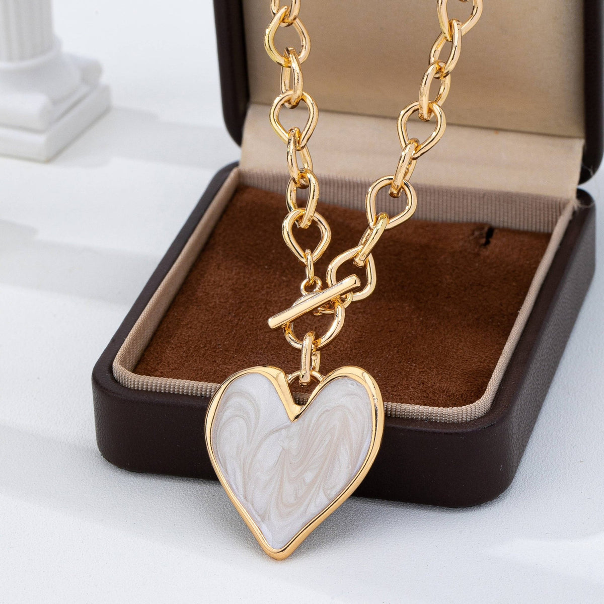 White Inlay Heart Toggle Necklace | 80N93050 - Ember Boutique