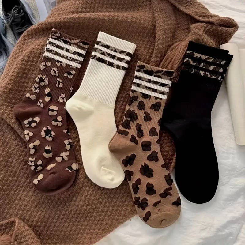 WOMAN ANIMAL LEOPARD HALF CREW THROWBACK SOCKS | 40S02071 - Ember Boutique